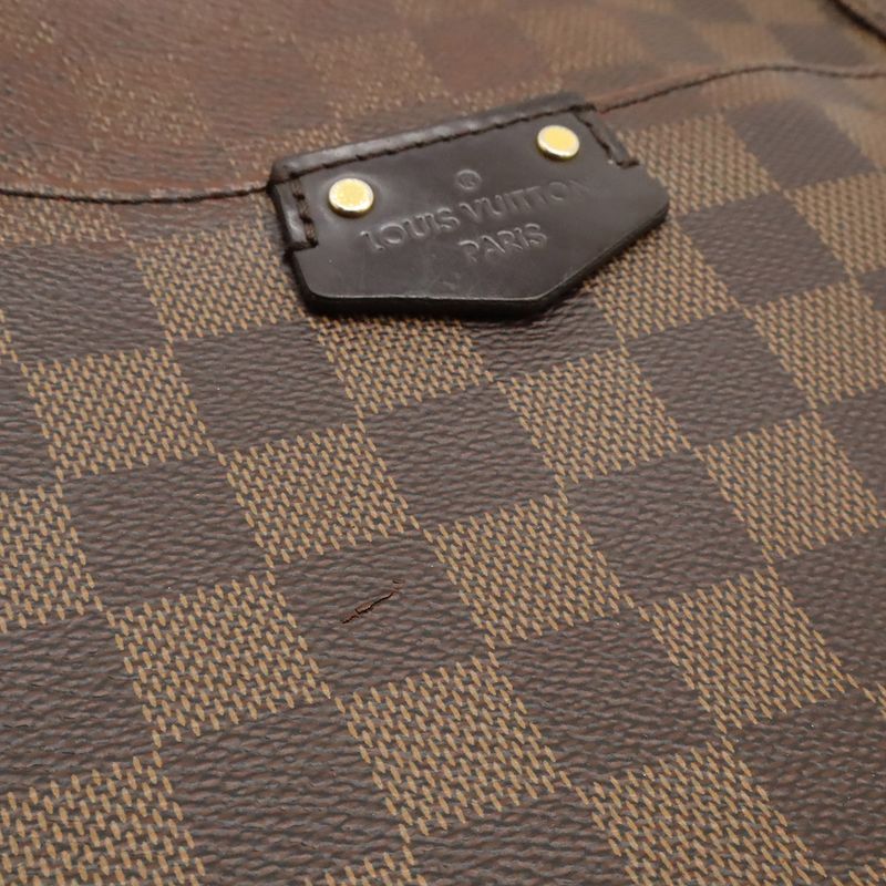 Louis Vuitton Damier South Bank Shoulder Bag Crossbody Fringe Tassel Charm