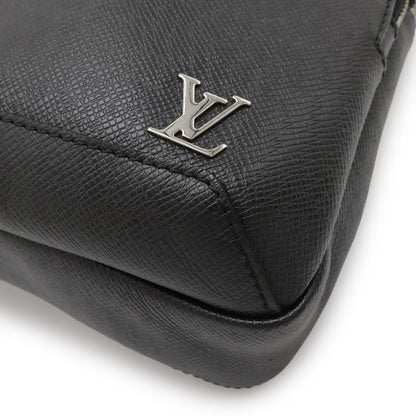 Louis Vuitton Taiga Avenue Thring Bag Body Bag Shoulder Bag Leather Noir Black