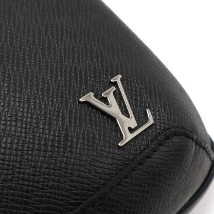 Louis Vuitton Taiga Avenue Thring Bag Body Bag Shoulder Bag Leather Noir Black