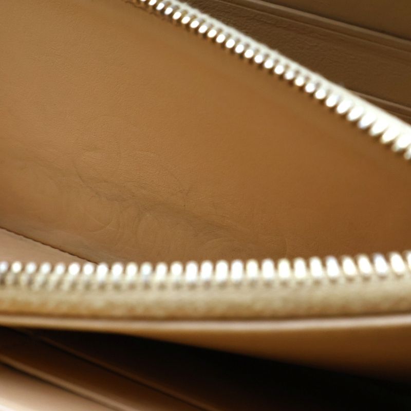 Bottega Veneta Intrecciato Long Wallet Long Wallet Card Case Beige And Leather