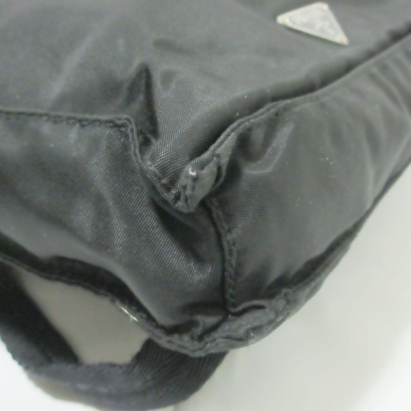 Good Prada Nylon Triangle Logo Plate Shoulder Bag Black Ladies Used