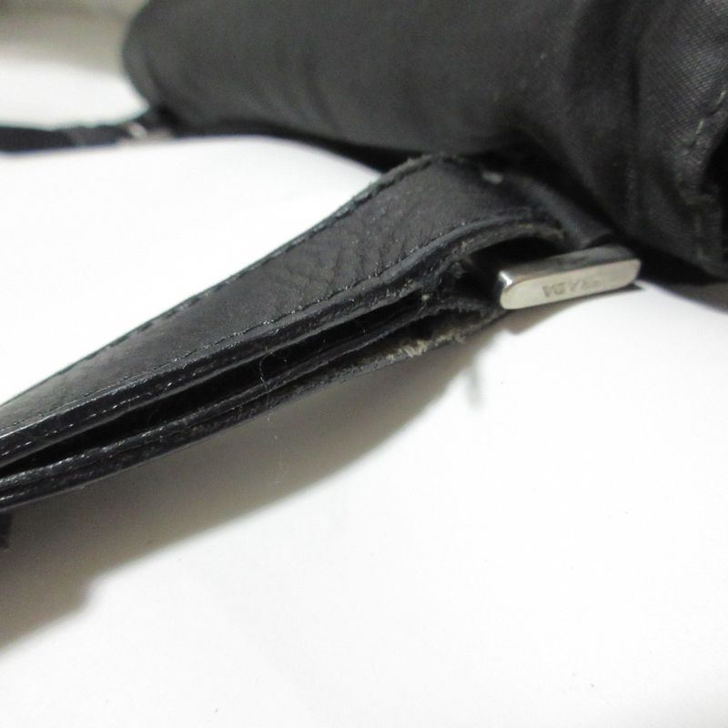 Good Prada Nylon Triangle Logo Plate Shoulder Bag Black Ladies Used