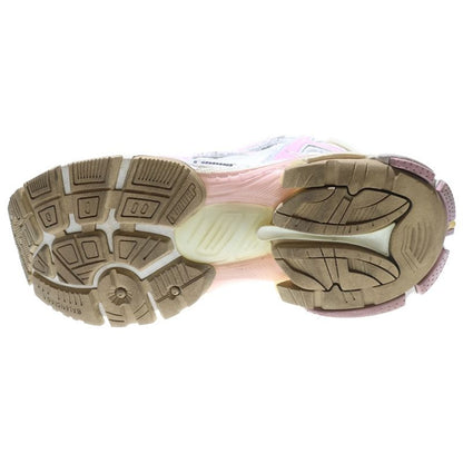 Balenciaga Runner Damaged Low Cut Sneakers White/pink 712821