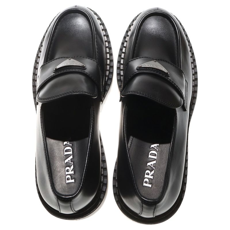 Prada Leather Loafers 2de148 Brushed Leather Loafers 9.5 Black