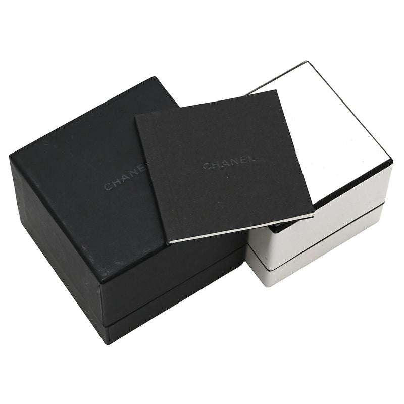 Chanel Ring Camellia 18k White Gold Diamond Onyx White Agate (Agate) Black X