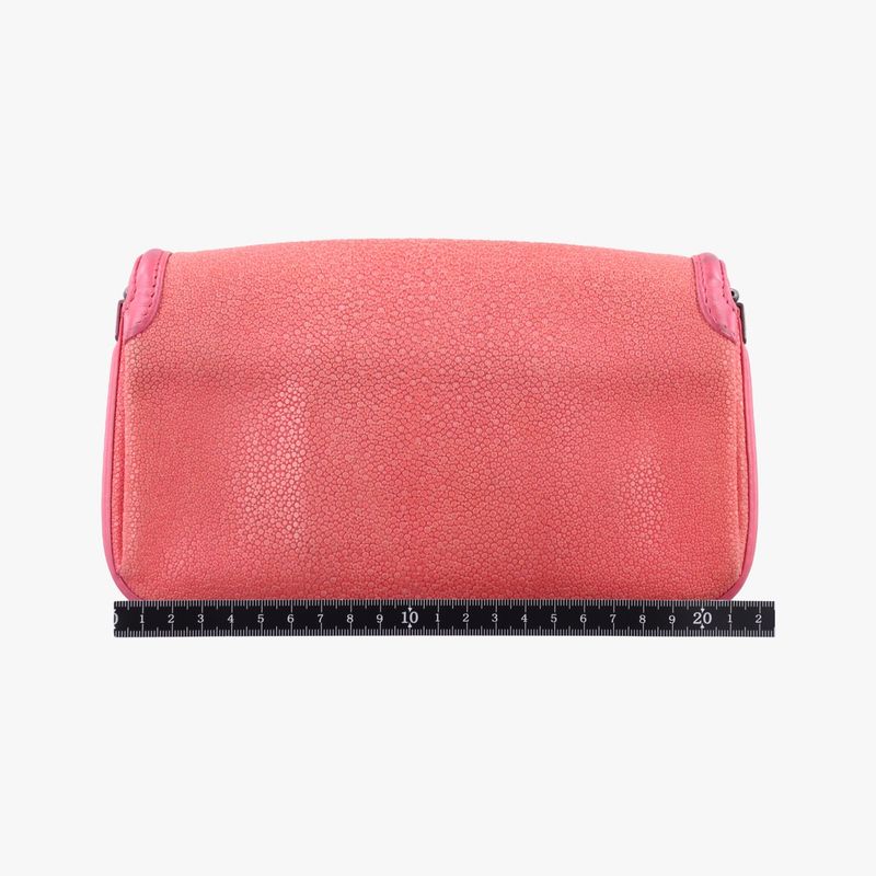 Chanel Boy Exotic Pink Pearl Fish Leather A67198 17067444
