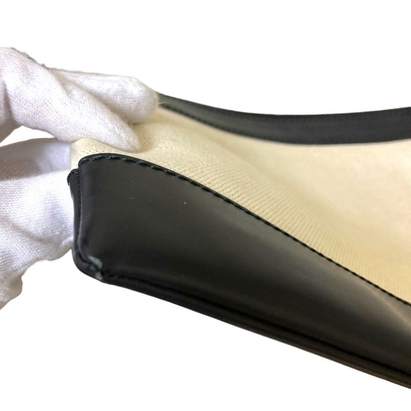 Good Balenciaga Clutch Bag Black and Natural Men Women Used