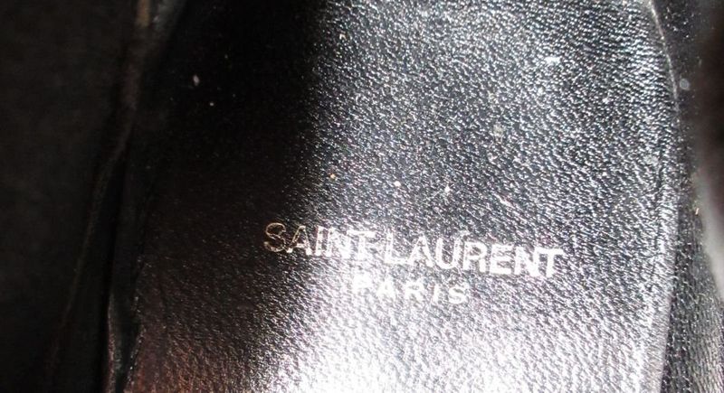 Saint Laurent Studded Patent Leather Side Gore Boots Chelsea Boots 39 24.5cm