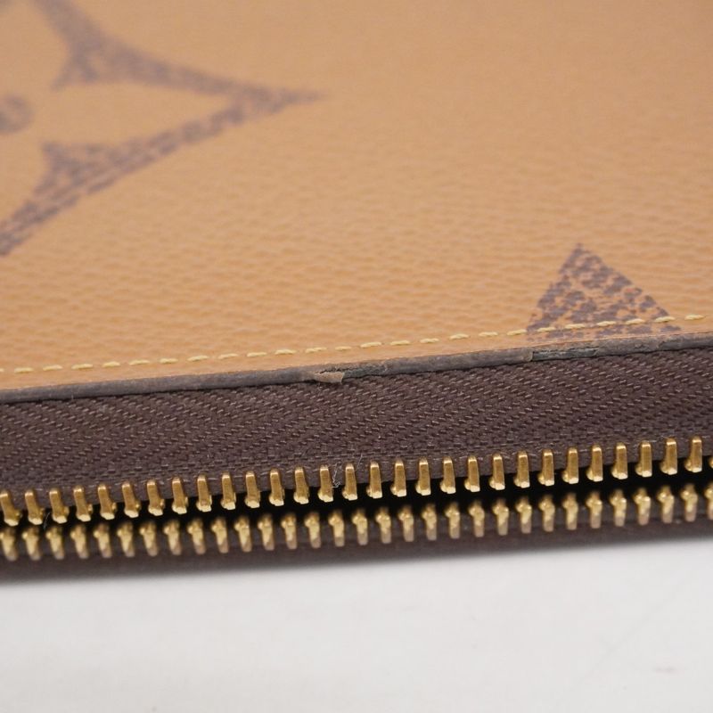 Louis Vuitton Long Wallet Monogram Giant Reverse Zippy Wallet M69353 Brown