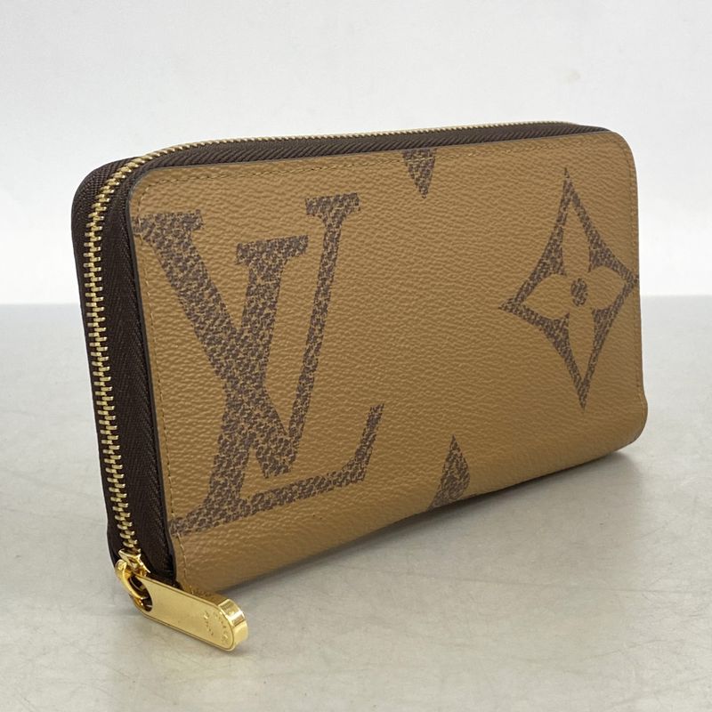 Louis Vuitton Long Wallet Monogram Giant Reverse Zippy Wallet M69353 Brown