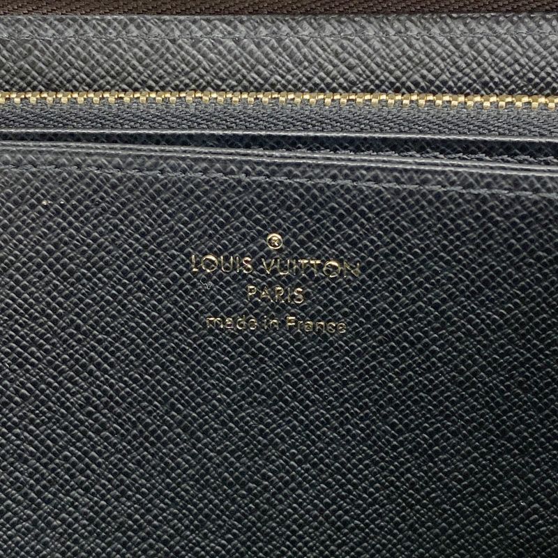 Louis Vuitton Long Wallet Monogram Giant Reverse Zippy Wallet M69353 Brown