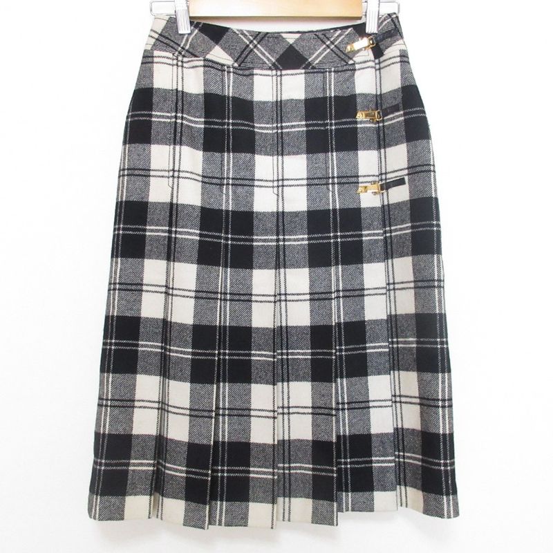 Good Celine Vintage Checkered Below Knee Length Pleated Wrap Wool Skirt 38