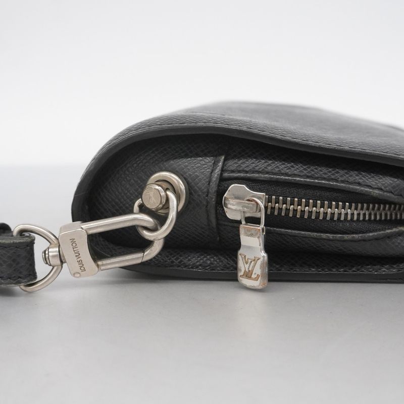 Louis Vuitton Taiga Baikal Clutch Bag M30182 Ardoise Men's