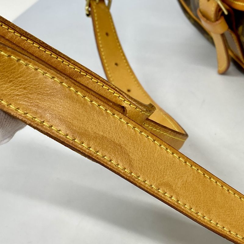 Louis Vuitton Shoulder Bag Monogram Saumur 35 M42254 Brown Ladies