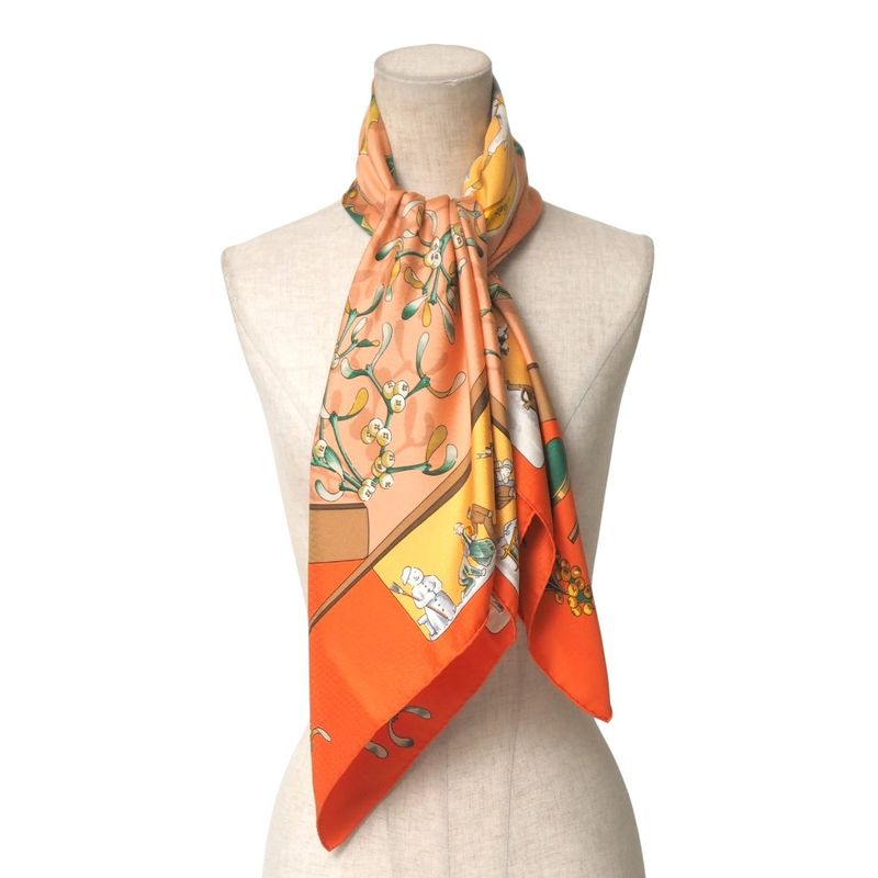 Hermes Neige Dantan Last Years Snow Scarf Carré 90 Total Silk Total Shawl