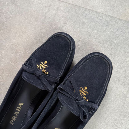 Prada Logo Ribbon Driving Shoes Navy Gold Hardware Suede 35 1 2 Women's Shoes