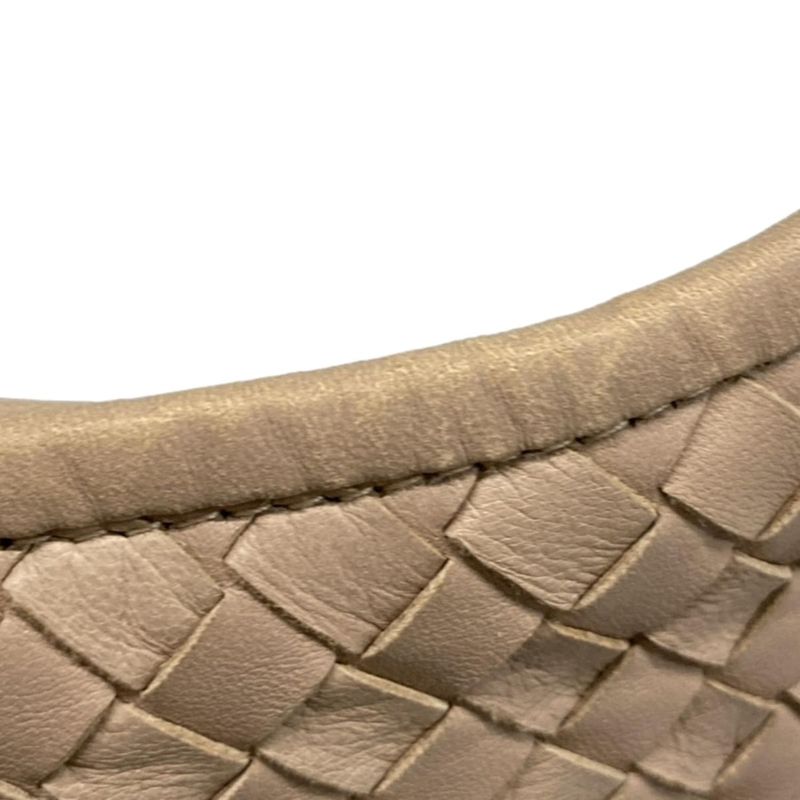 Bottega Veneta Shoulder Bag Beautiful Medium Veneta Bag 115654 Pink Beige