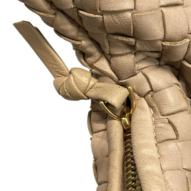 Bottega Veneta Shoulder Bag Beautiful Medium Veneta Bag 115654 Pink Beige