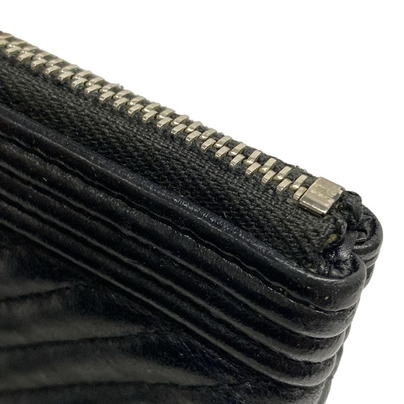 Chanel Clutch Bag Boy Chanel V-stitch (chevron) Black Lambskin