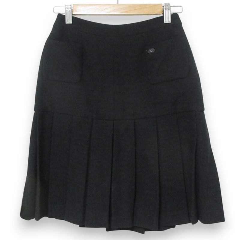Good Chanel 05a Tweed Pleated Knee Length Skirt P26848 Size 36 Black Ladies Used