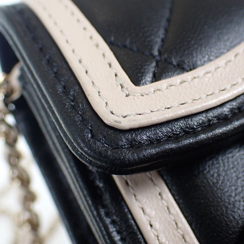 Chanel Mini Matelasse Chain Clutch Ap3560 Shoulder Bag Lambskin Black Beige