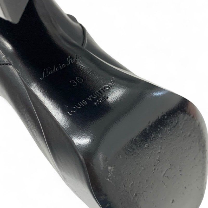 Louis Vuitton Shakeline Boots Short Shoes Leather Black Gold Logo Ankle