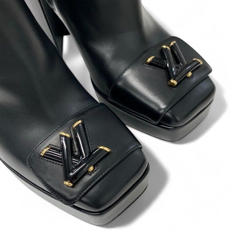 Louis Vuitton Shakeline Boots Short Shoes Leather Black Gold Logo Ankle