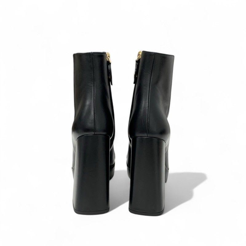 Louis Vuitton Shakeline Boots Short Shoes Leather Black Gold Logo Ankle