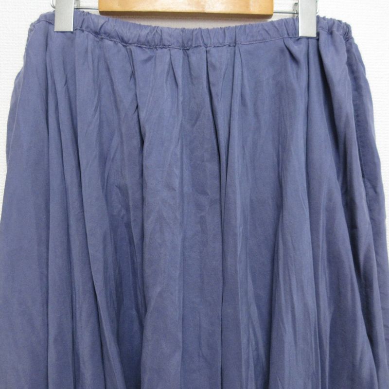 Good Prada 100% Silk Knee Length Easy Gathered Skirt Size 44 Purple Women Used