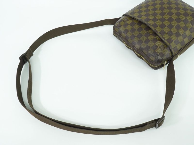 Authentic Louis Vuitton LV Trotter Bobol Damier Ebène Shoulder Bag Pochette