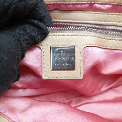 Fendi Mamma Bucket Beige Leather 26424 Unknown