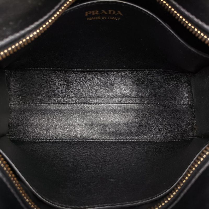 Prada Esplanade Black And Red Saffianoleather 1bh043 117