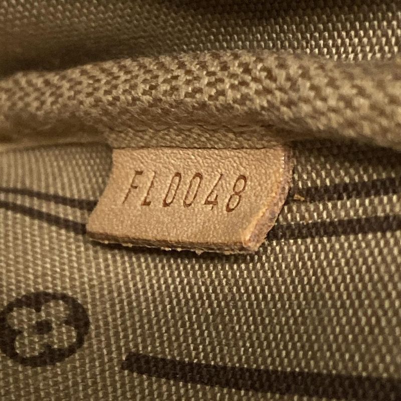 Louis Vuitton Handbag Monogram Beautiful Mini Pochette Accessoire T&B M60153