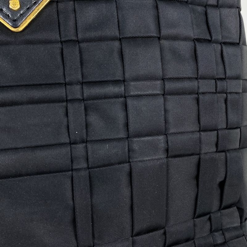 Prada Logo Plate Handbag Woven Handbag Nylon Nero (black) Bn1653 Women