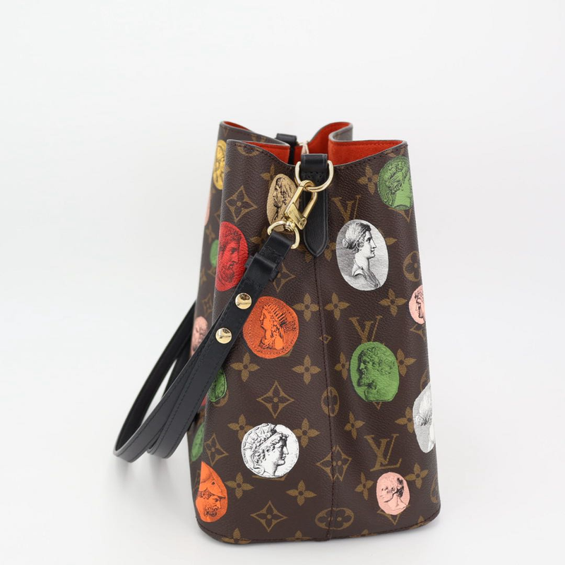 Louis Vuitton Monogram Cameo Neo-noé M45956 Shoulder Bag