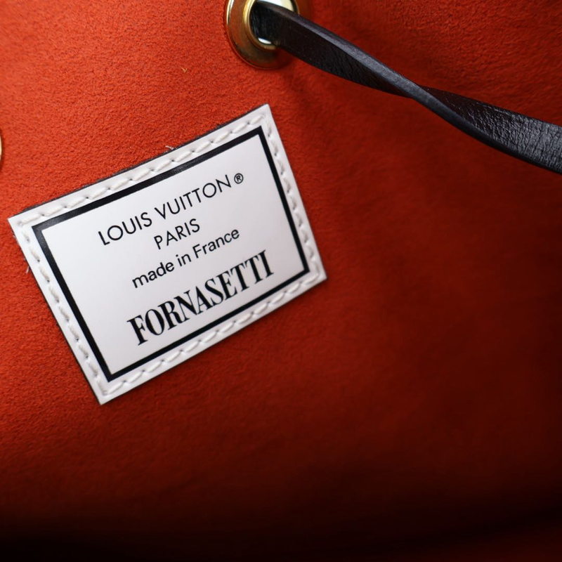 Louis Vuitton Monogram Cameo Neo-noé M45956 Shoulder Bag