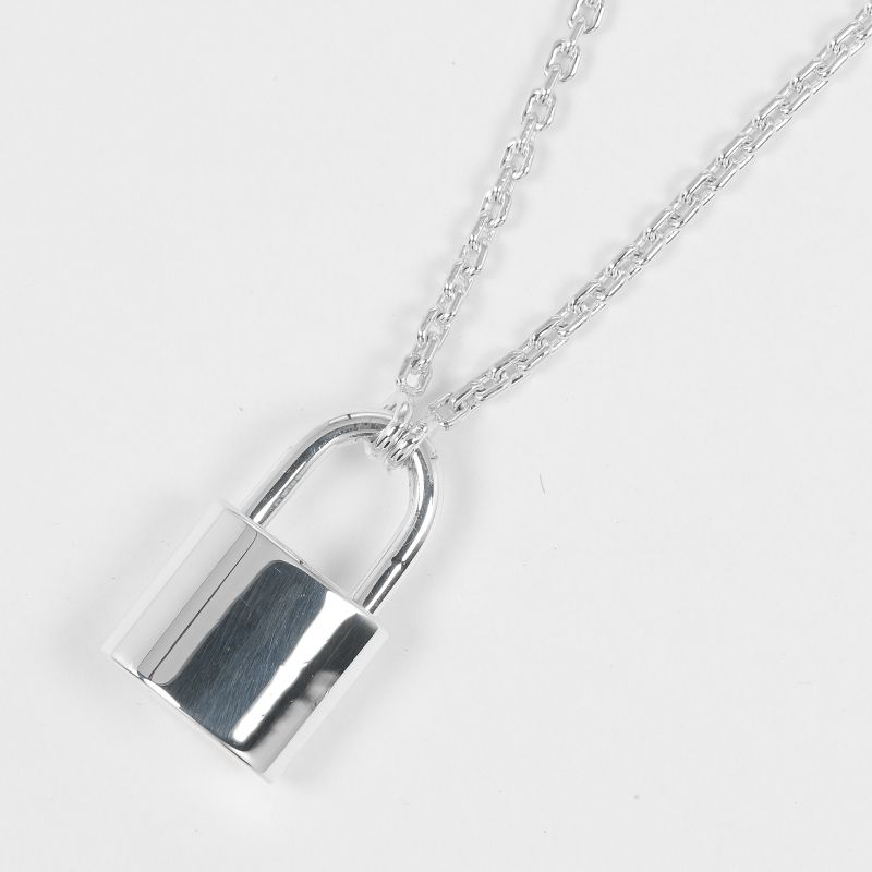 Louis Vuitton Pendentif Padlock Motif 925 Silver Unisex 8.3g Necklace