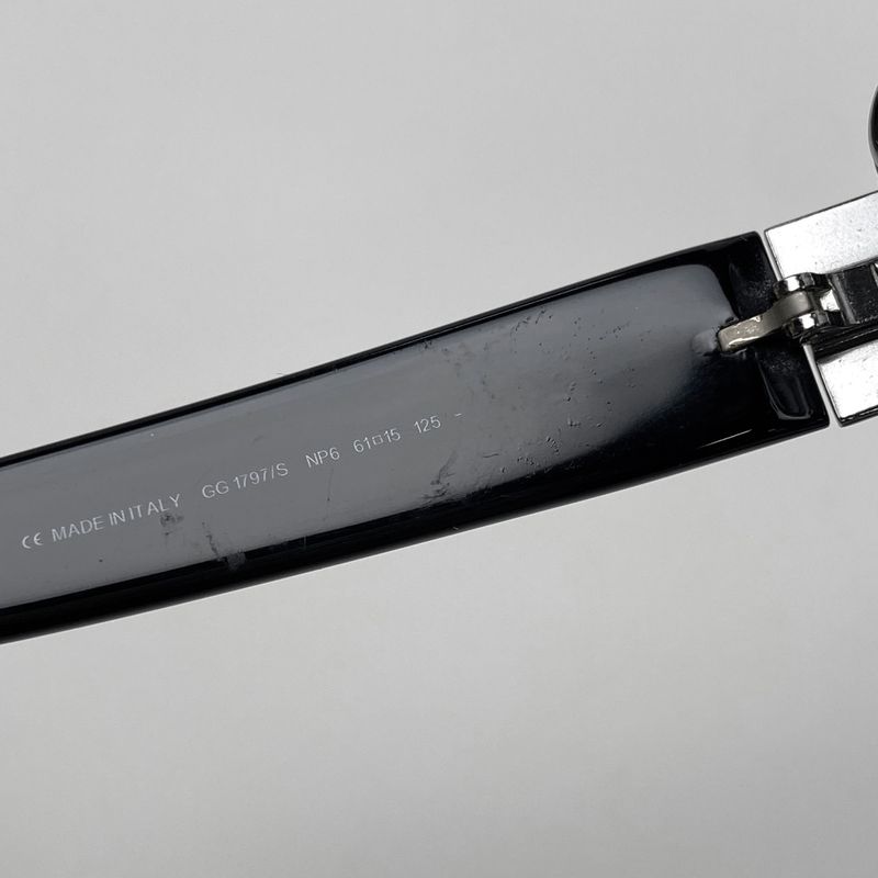 Gucci GG Pattern Sunglasses Eyewear Sunglasses Plastic Black Gg1797s Mens