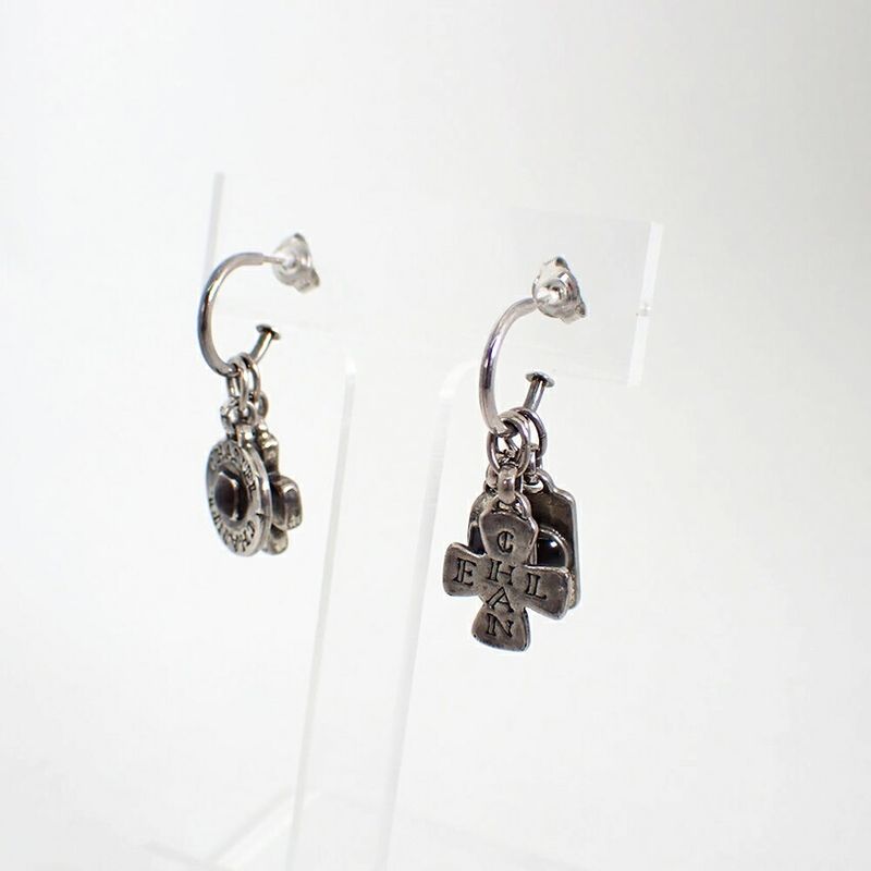 Chanel/cambon Line /earrings /j73-32