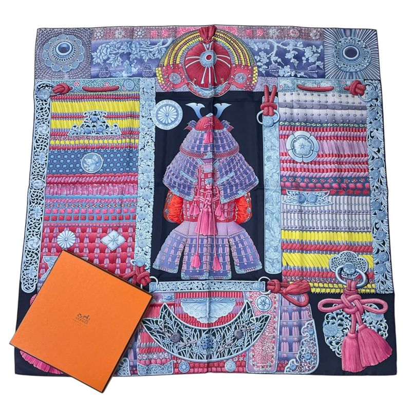 Hermes Carré 90 Parures de Samourais Samurai Armor Multicolor Scarf 100% Silk