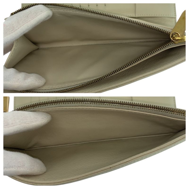 Louis Vuitton Mahina Portefeuille Amelia Off White Ivory Gold Hardware Leather