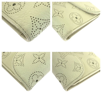 Louis Vuitton Mahina Portefeuille Amelia Off White Ivory Gold Hardware Leather