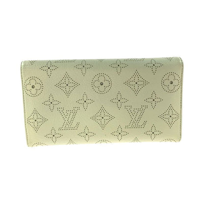 Louis Vuitton Mahina Portefeuille Amelia Off White Ivory Gold Hardware Leather