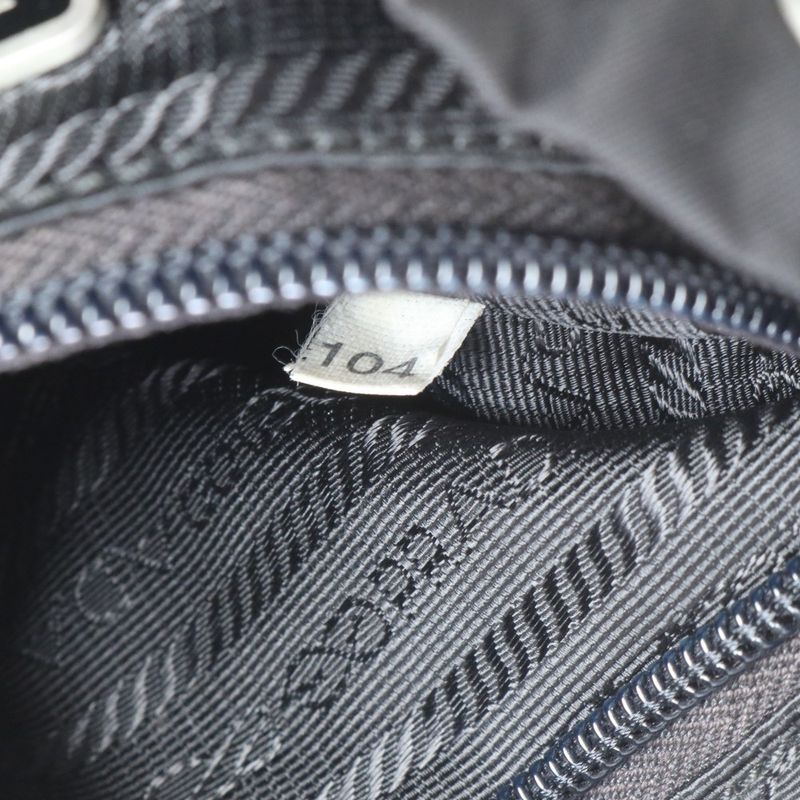 Prada Tessuto Nylon Triangle Logo Backpack Sac Backpack Black Women EEE Da13-9