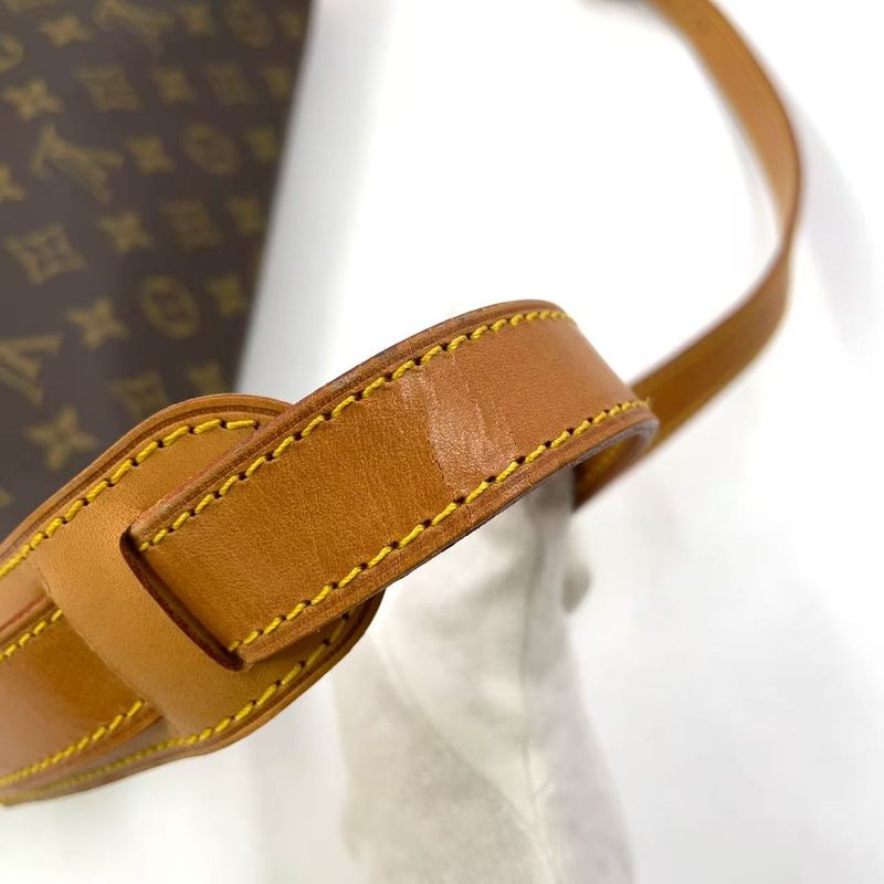 Louis Vuitton Giveshier GM Monogram Leather ×PVC Brown Shoulder Bag Gold M42249