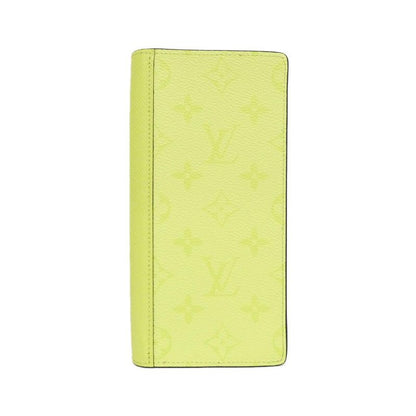 Louis Vuitton Taiga Llama Portefeuille Brazza M14131 Wallet