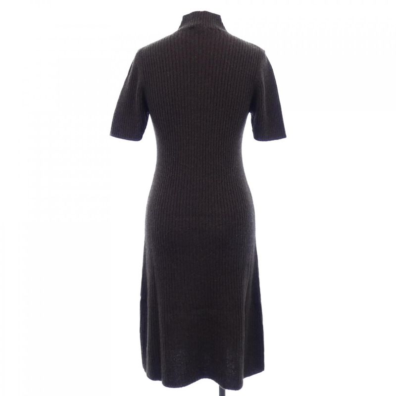 Chanel P11656v00506 98A Dress