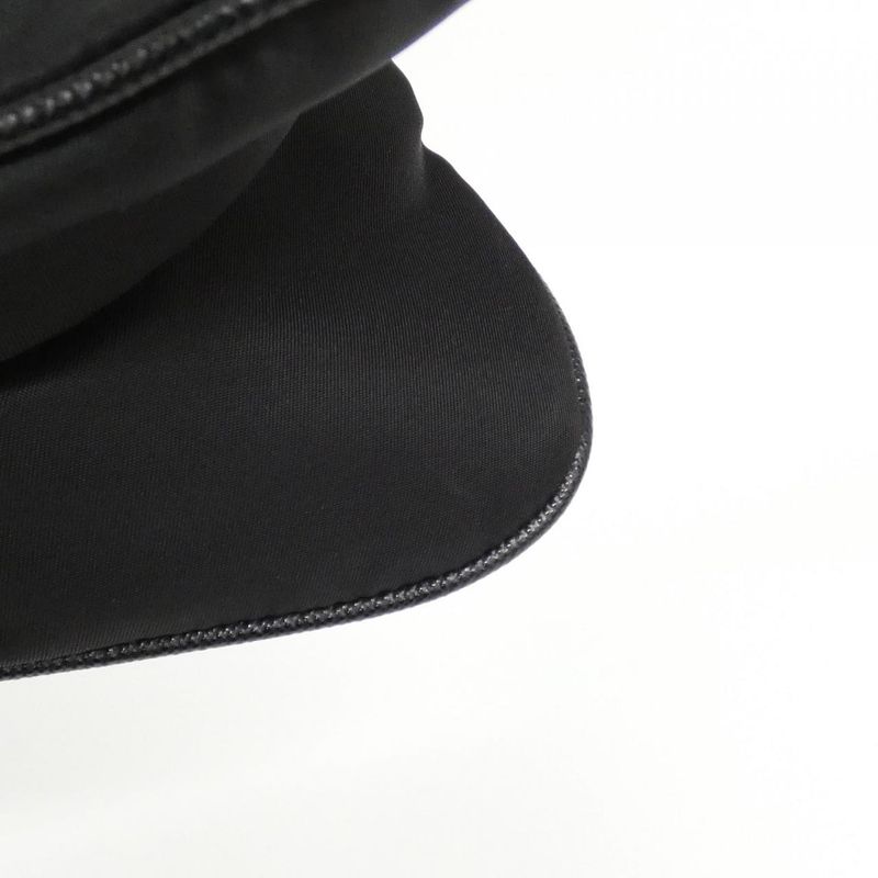 Prada 2vh563 Shoulder Bag