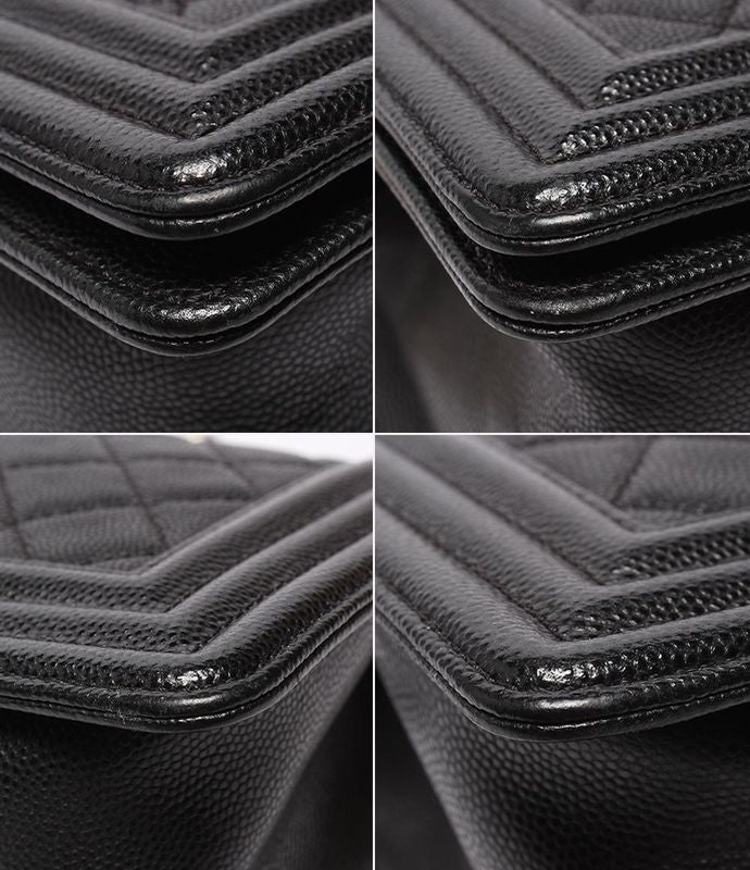 Chanel Chain Shoulder Bag Boy Chanel Gold Hardware Caviar Skin Matelasse 25