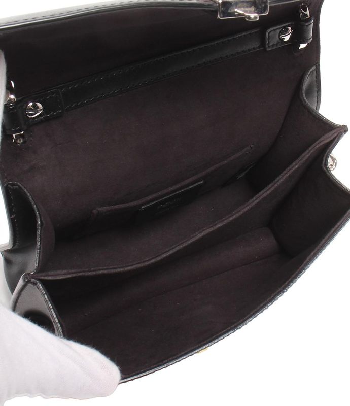 Fendi Chain Shoulder Bag Crossbody Shoulder Women's Fendi